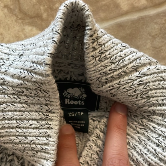 Roots Snowy Fox Mock Neck Sweater - Picture 3 of 5